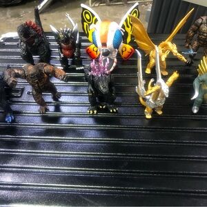 Godzilla 10 Pieces Figure Set. Mothra, Godzilla, King Kong, .. Rare.